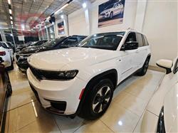 جیپ گراند شیرۆکی